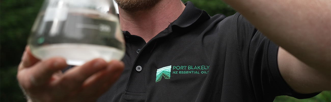 1300 x 400 Flask with logo 1